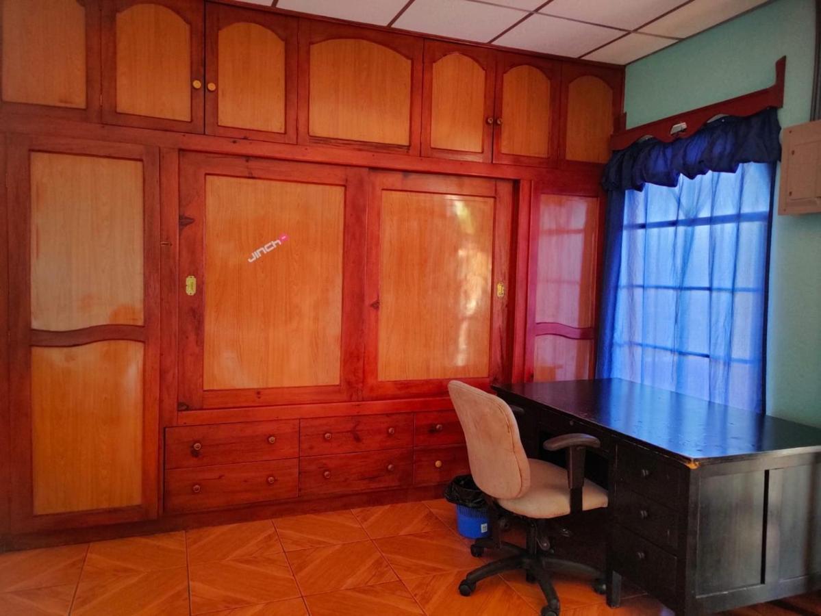 Casa Robles - Room close to Airport #2 Managua Exterior foto